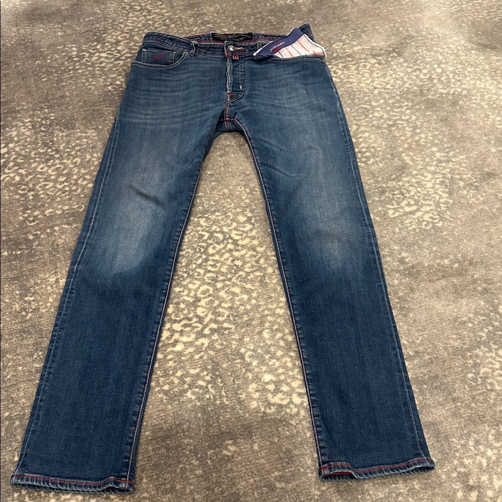 JACOB COHEN LIMITED EDITION HANDMADE JEANS MENS SIZE 34 WITH POCKET SQUARE